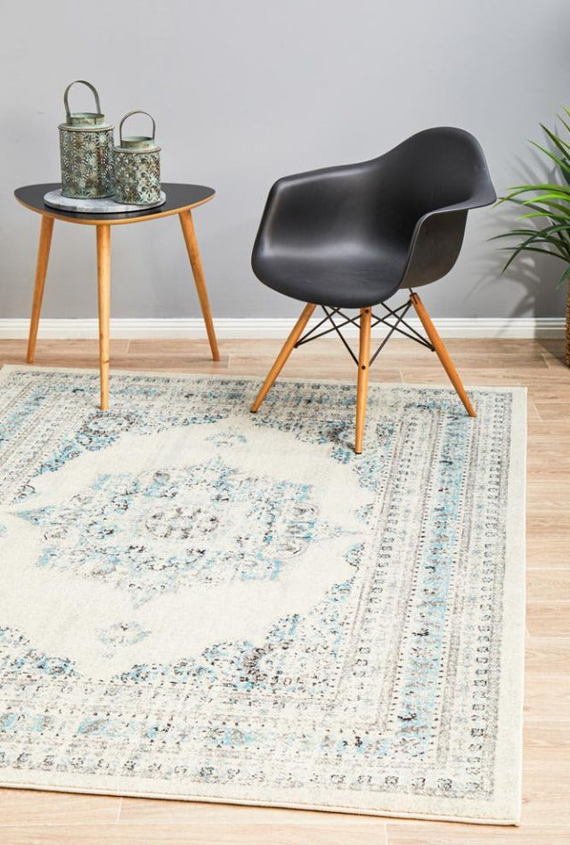 Lace 922 Rug | White & Blue