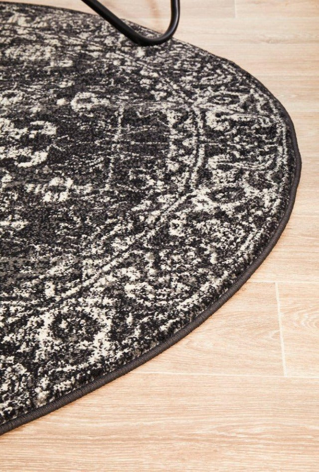 Dream Distressed Round Rug | Charcoal