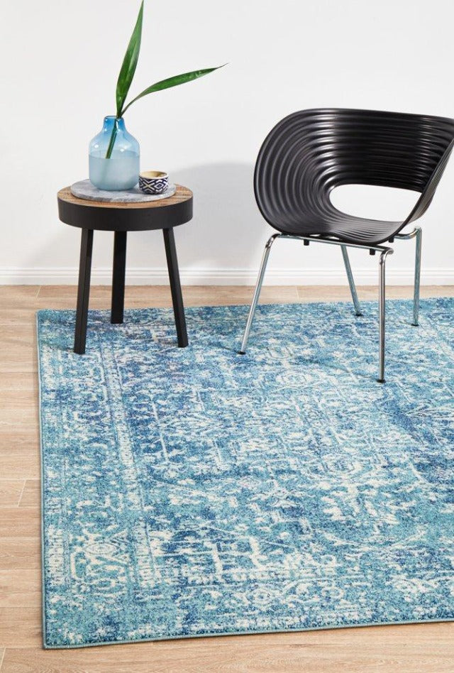 Charmed Rug | Turquoise Royal-blue