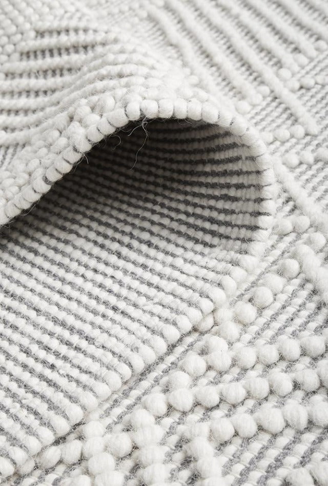 Kate Rug | Ivory Silver